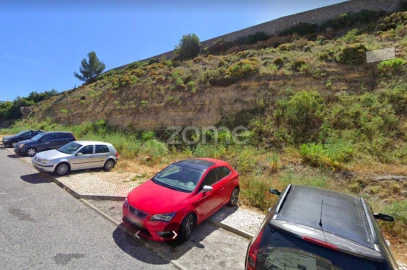 Terreno para Venda em Queluz e Belas