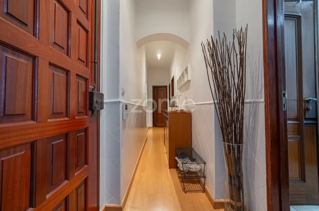 Apartamento T2 para Venda em Águas Livres Foto 4