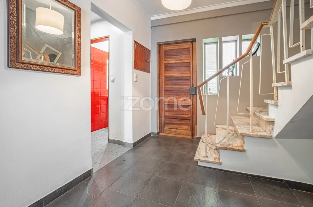 Moradia T4 para Venda em Santa Maria e São Miguel, São Martinho, São Pedro Penaferrim Foto 11