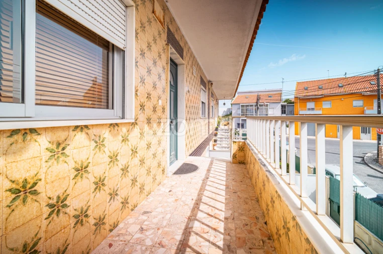 Moradia T4 para Venda em Camarate, Unhos e Apelação Foto 11