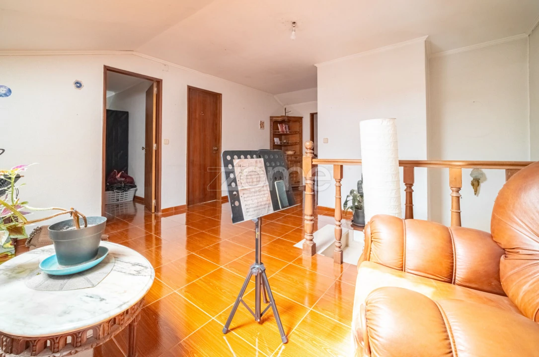 Moradia T4 para Venda em Camarate, Unhos e Apelação Foto 36