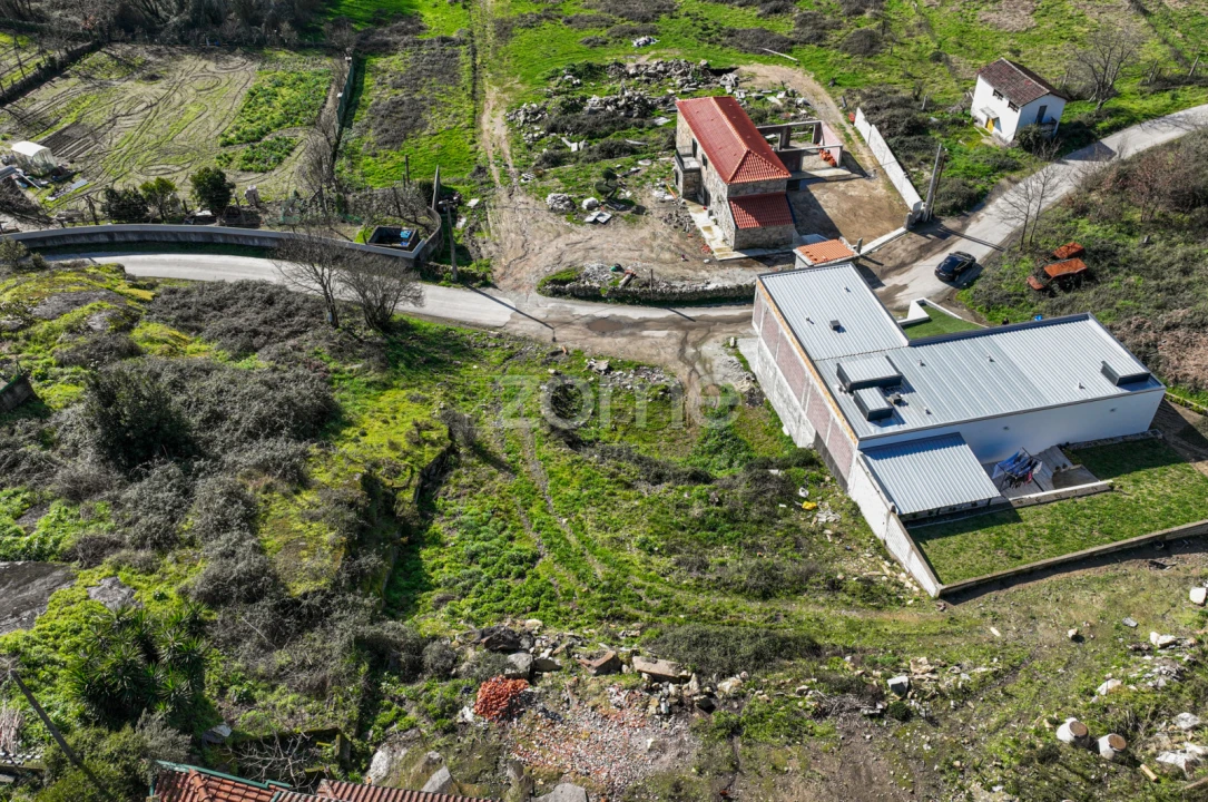 Terreno para Venda em Lanhas Foto 31