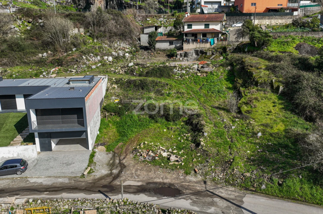 Terreno para Venda em Lanhas Foto 30