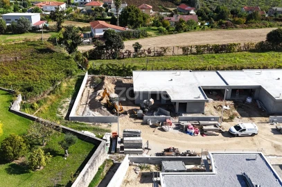 Moradia T3 para Venda em Ferreiros, Prozelo e Besteiros