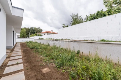Moradia T3 para Venda em Ferreiros, Prozelo e Besteiros