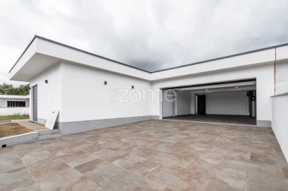 Moradia T3 para Venda em Ferreiros, Prozelo e Besteiros