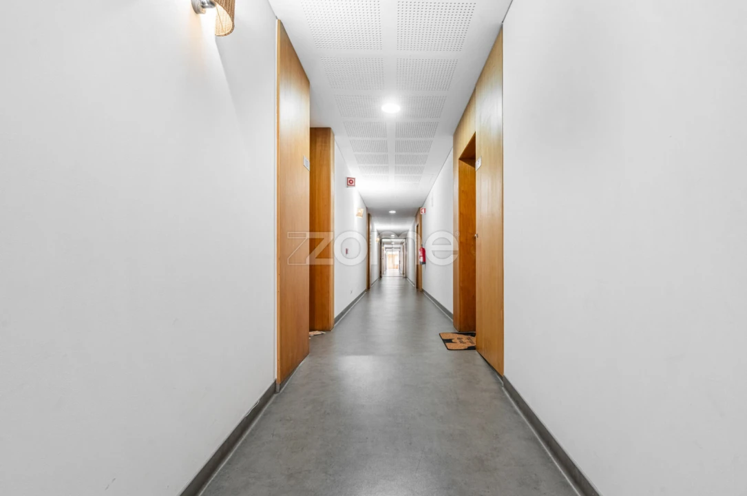 Apartamento T1 para Venda em Gemeses Foto 9