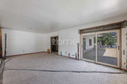 Moradia T3 para Venda em Regadas