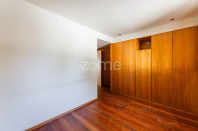 Moradia T3 para Venda em Regadas