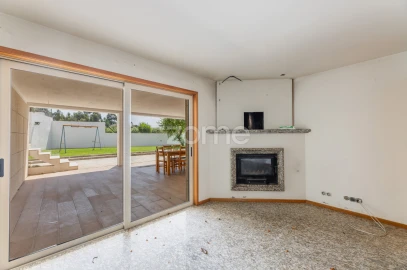 Moradia T3 para Venda em Regadas