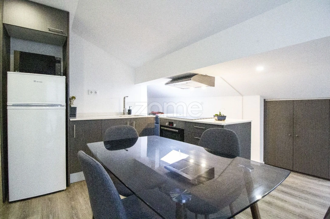 Apartamento T1 para Venda em Braga (Maximinos, Sé e Cividade) Foto 2