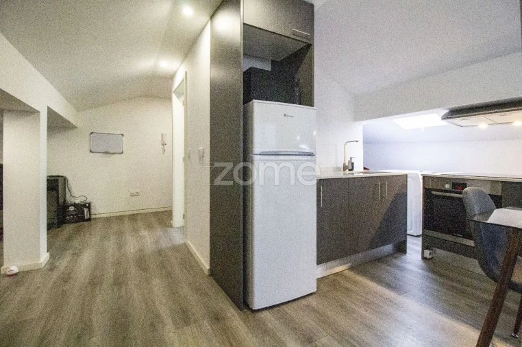 Apartamento T1 para Venda em Braga (Maximinos, Sé e Cividade) Foto 11