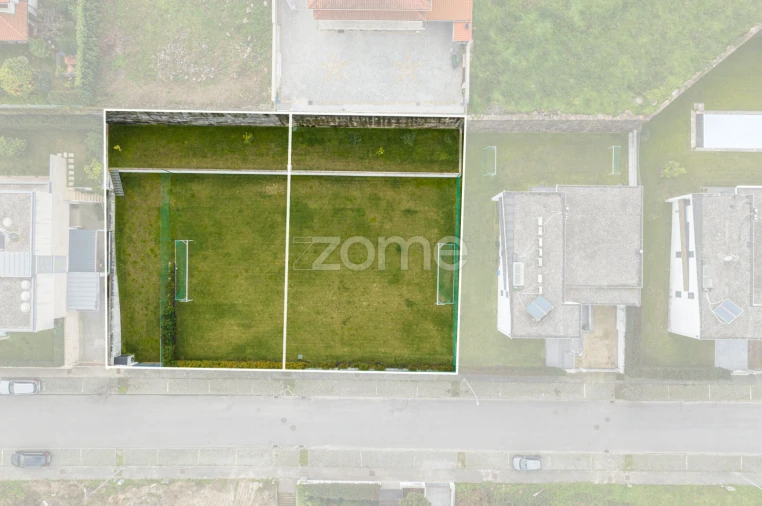 Terreno para Venda em Gamil e Midões Foto 2