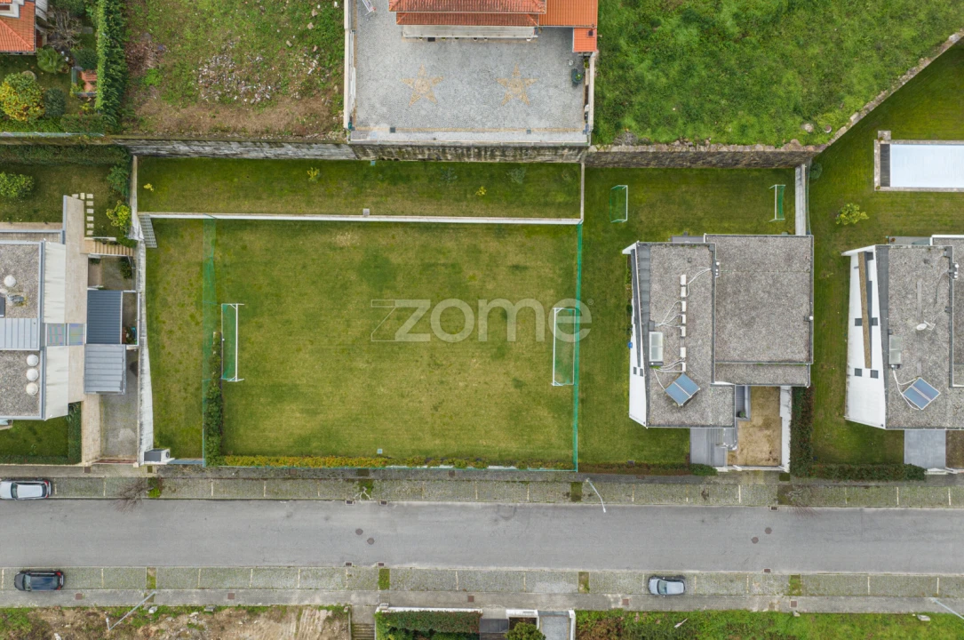 Terreno para Venda em Gamil e Midões Foto 6