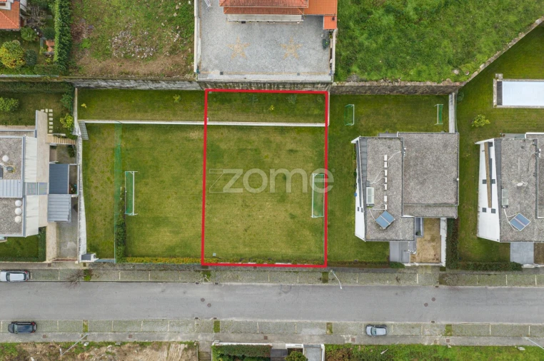Terreno para Venda em Gamil e Midões Foto 2