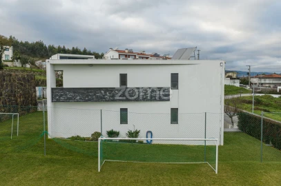 Moradia T4 para Venda em Gamil e Midões