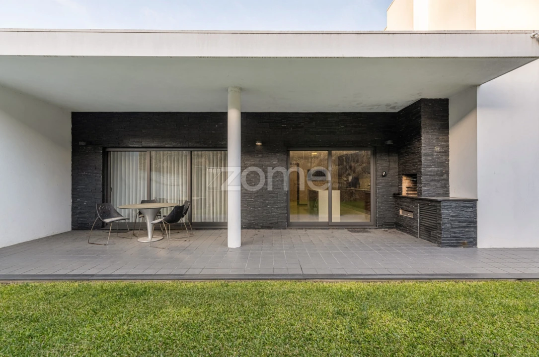 Moradia T4 para Venda em Gamil e Midões Foto 24