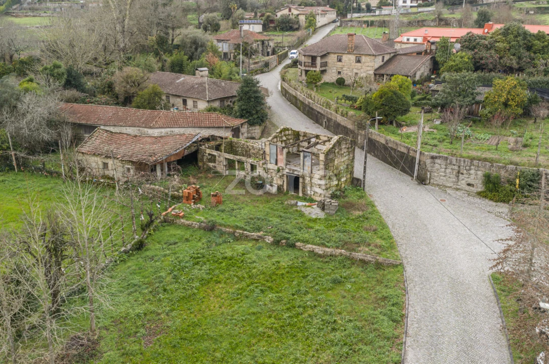 Moradia T3 para Venda em Guisande e Oliveira (São Pedro) Foto 9