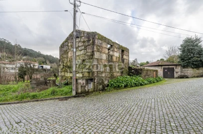 Moradia T3 para Venda em Guisande e Oliveira (São Pedro)