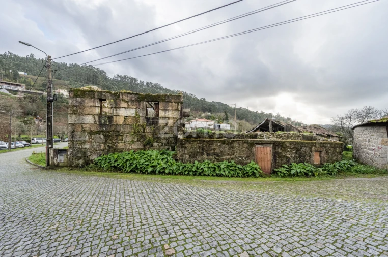 Moradia T3 para Venda em Guisande e Oliveira (São Pedro) Foto 12