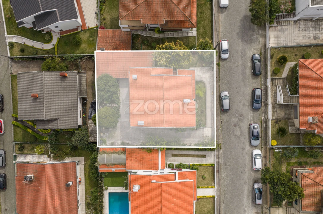 Moradia T4 para Venda em Nogueira, Fraião e Lamaçães Foto 25