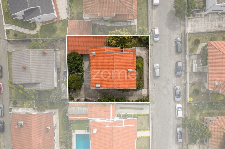 Moradia T4 para Venda em Nogueira, Fraião e Lamaçães Foto 26