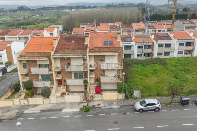 Moradia T4 para Venda em Real, Dume e Semelhe