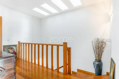 Moradia T4 para Venda em Real, Dume e Semelhe