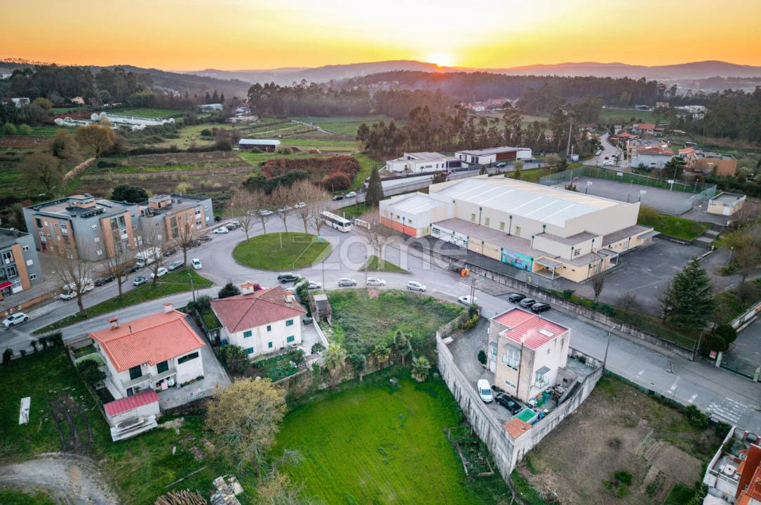 Terreno para Venda em Arnoso (Santa Maria e Santa Eulália) e Sezures Foto 5
