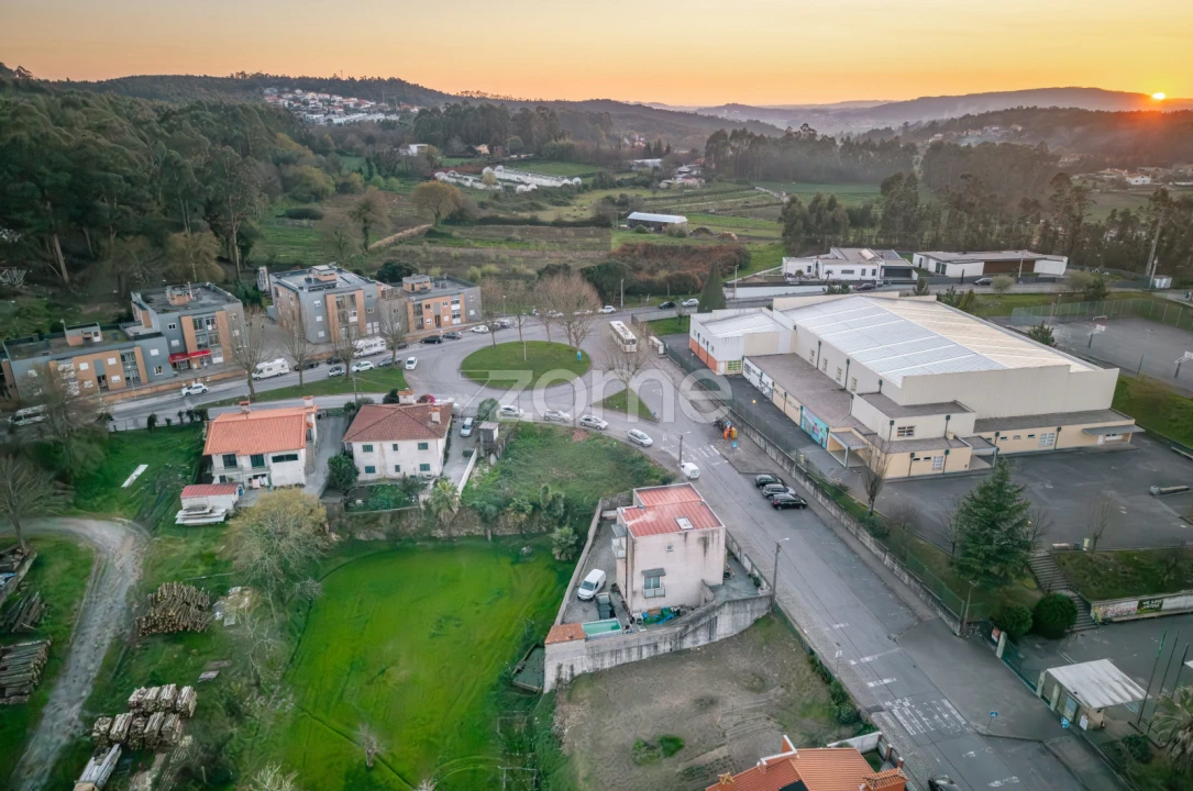 Terreno para Venda em Arnoso (Santa Maria e Santa Eulália) e Sezures Foto 10