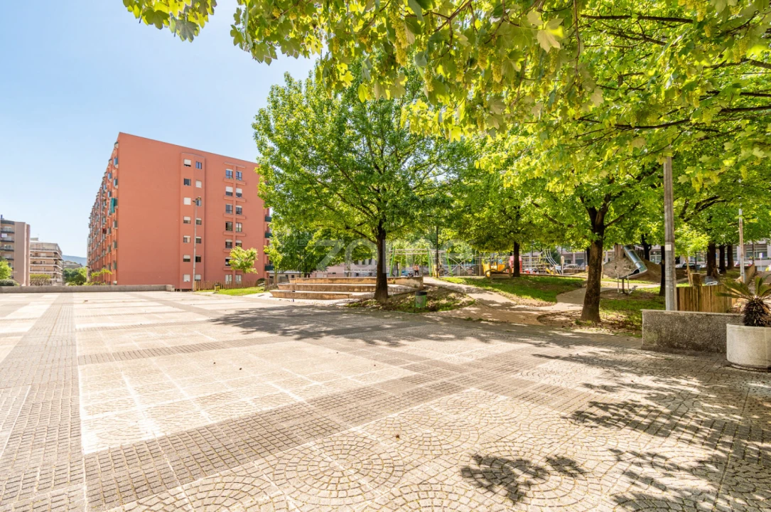 Apartamento T1 para Venda em São Vitor (Braga) Foto 28