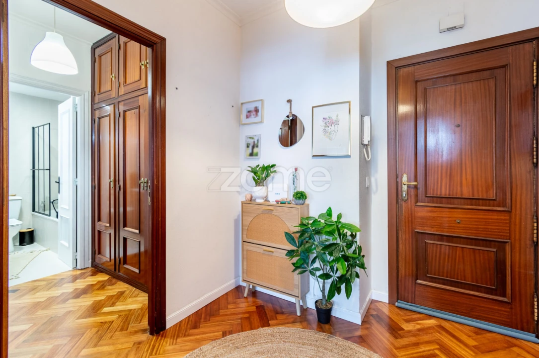 Apartamento T1 para Venda em São Vitor (Braga) Foto 7
