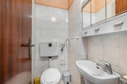 Apartamento T3 para Venda em Ferreiros e Gondizalves