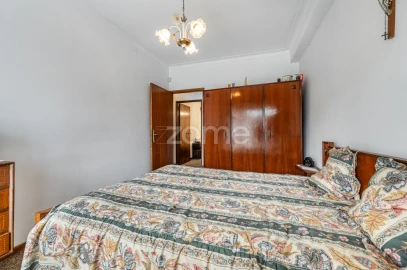 Apartamento T3 para Venda em Ferreiros e Gondizalves