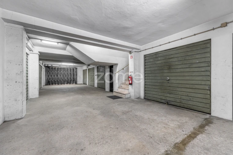Apartamento T3 para Venda em Ferreiros e Gondizalves Foto 22
