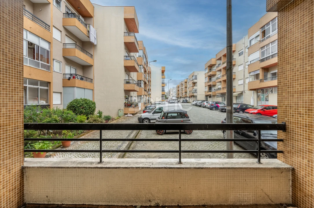 Apartamento T3 para Venda em Ferreiros e Gondizalves Foto 14