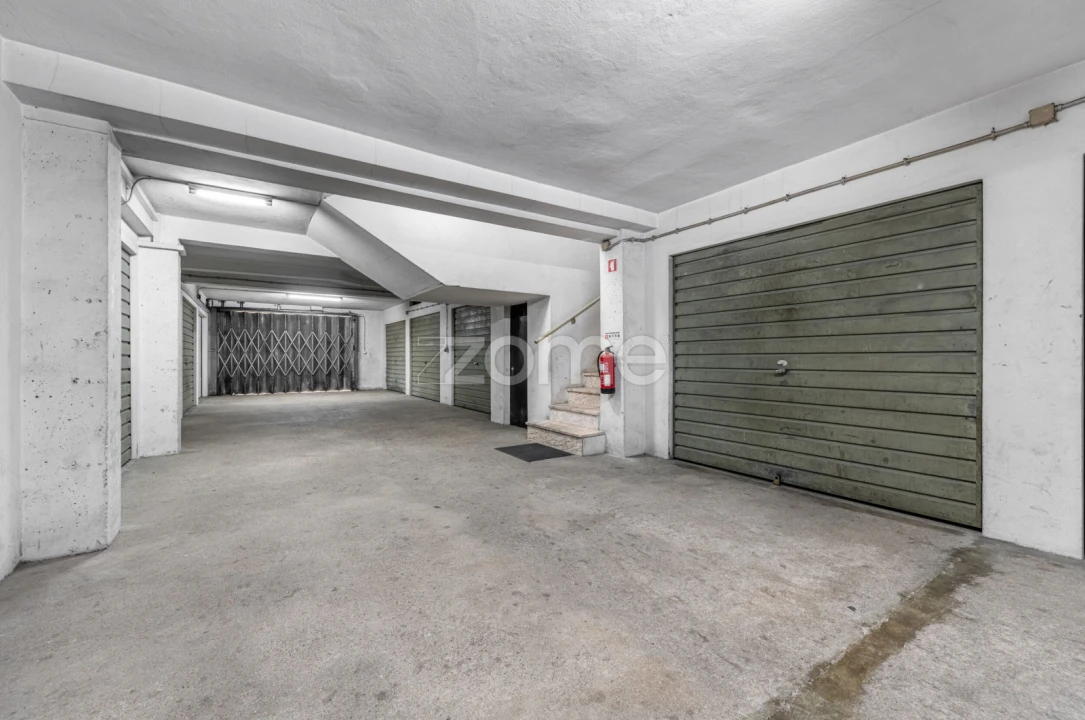 Apartamento T3 para Venda em Ferreiros e Gondizalves Foto 22