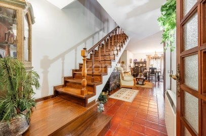 Moradia T4 para Venda em Braga (São José de São Lázaro e São João do Souto)