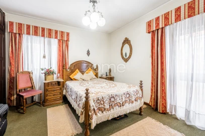 Moradia T4 para Venda em Braga (São José de São Lázaro e São João do Souto)