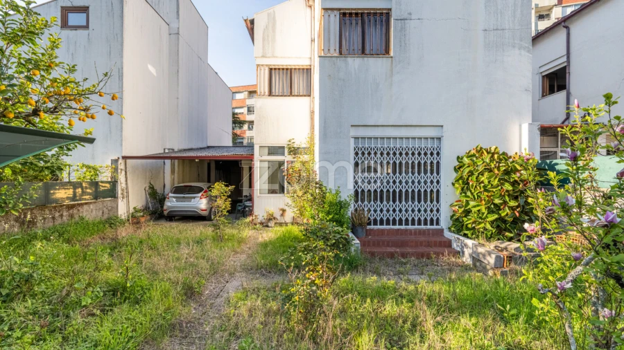 Moradia T4 para Venda em Braga (São José de São Lázaro e São João do Souto)