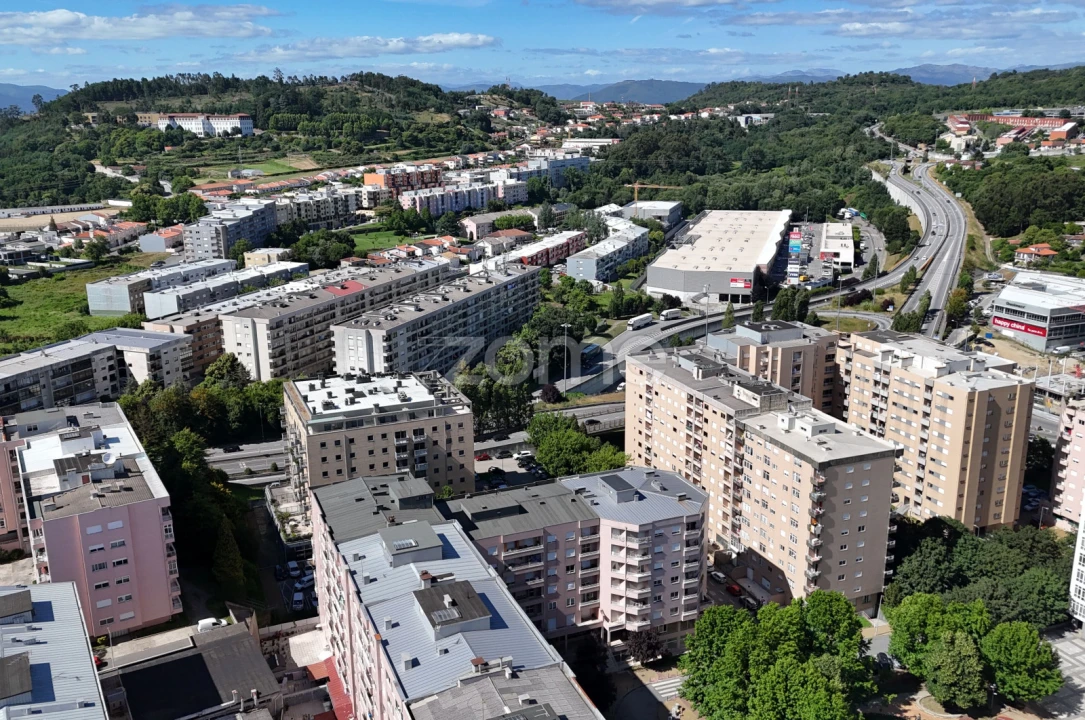 Apartamento T3 para Venda em São Vitor (Braga) Foto 61