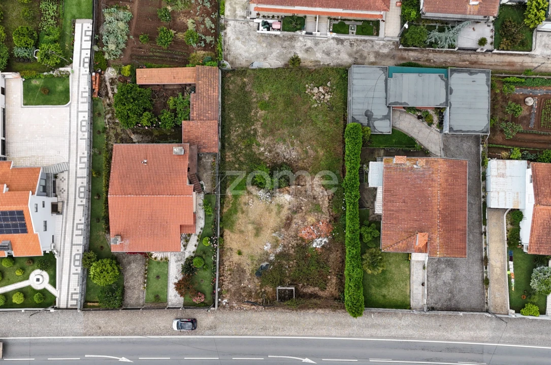 Terreno para Venda em Gondifelos, Cavalões e Outiz Foto 8