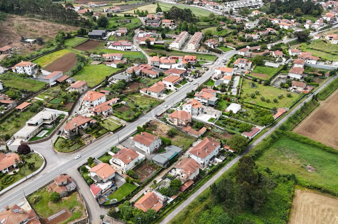 Terreno para Venda em Gondifelos, Cavalões e Outiz Foto 14