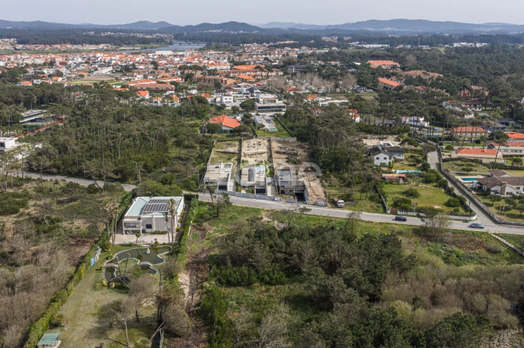 Moradia T5 para Venda em Apúlia e Fão Foto 31