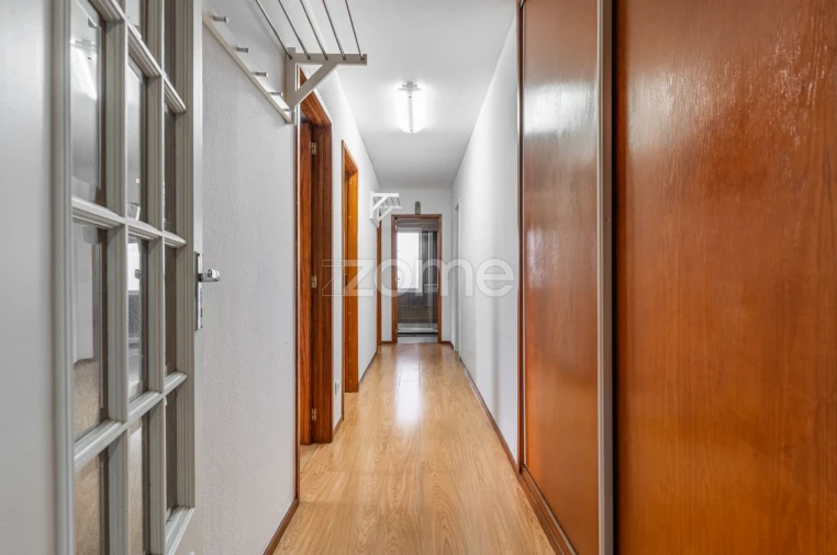 Apartamento T3 para Venda em Vila Nova de Famalicão e Calendário Foto 9