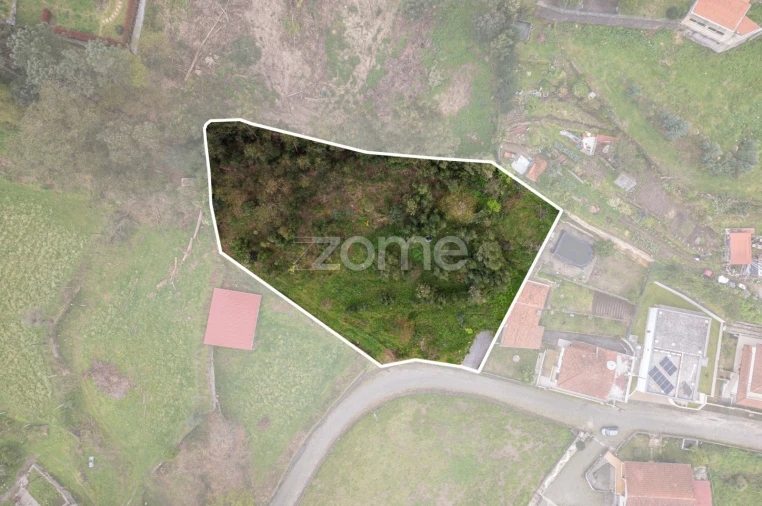 Terreno para Venda em Esporões Foto 5