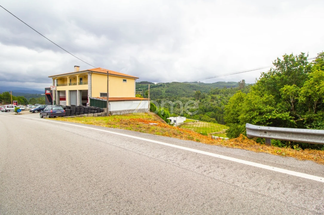 Terreno para Venda em Tabuaças Foto 1