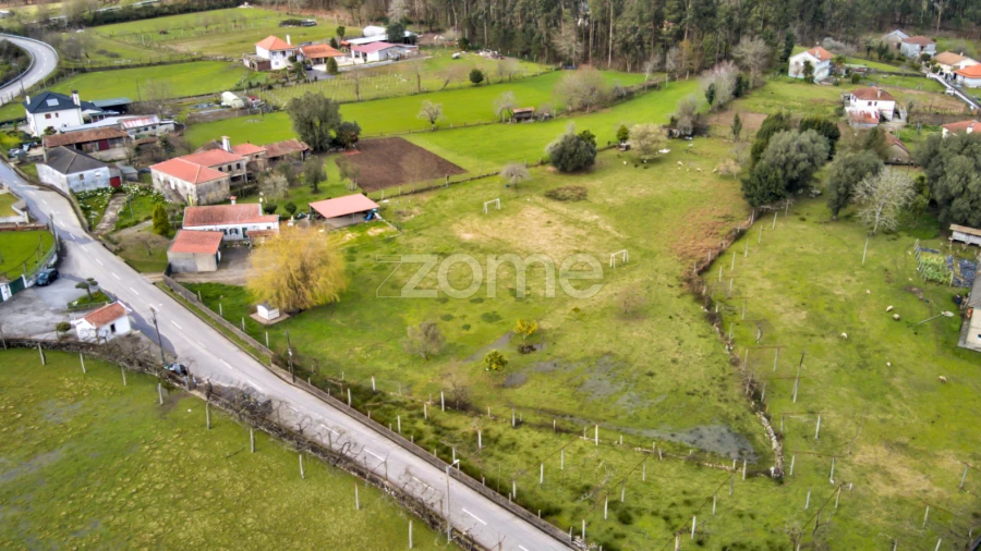 Moradia T3 para Venda em Associação de Freguesias do Vale do Neiva