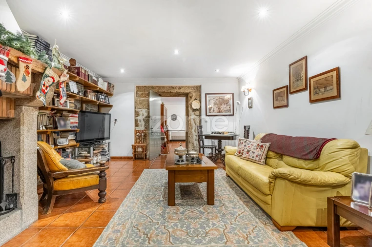 Quinta T6 para Venda em Ferreiros, Prozelo e Besteiros Foto 19
