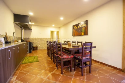 Quinta T3 para Venda em Azere